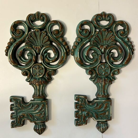 Set of 2 Vintage Dart Industries Skeleton Key Wall Plaques Mid Century Modern - Picture 1 of 9